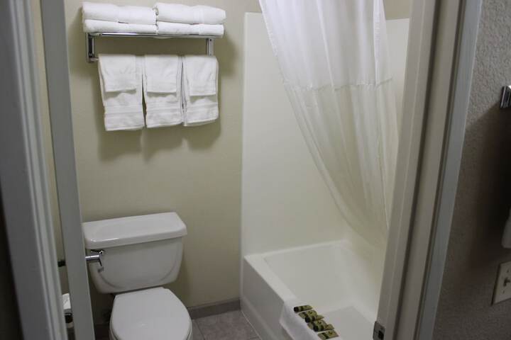 Room 22 of 45
