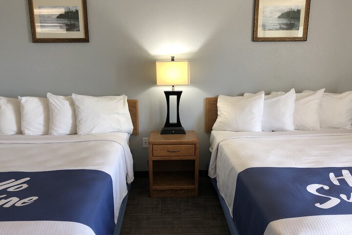 Room 41 of 76