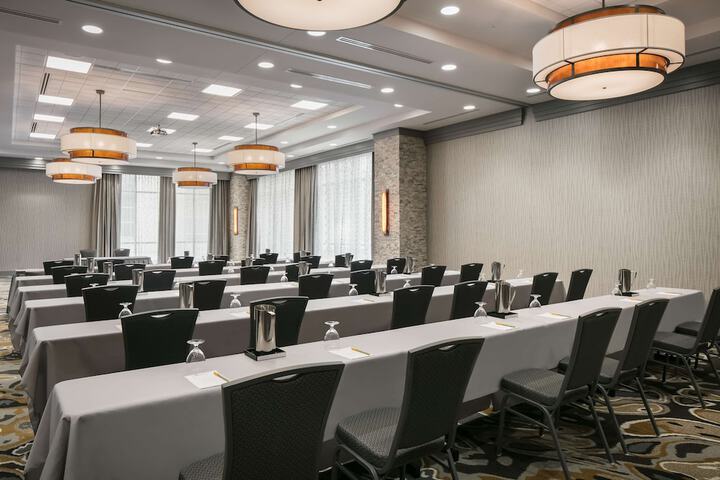 Hilton Garden Inn Iowa City Downtown University