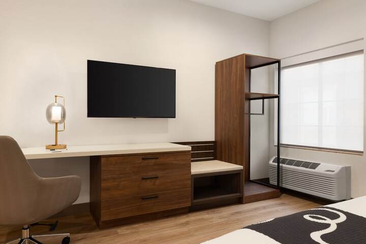 Room 31 of 60