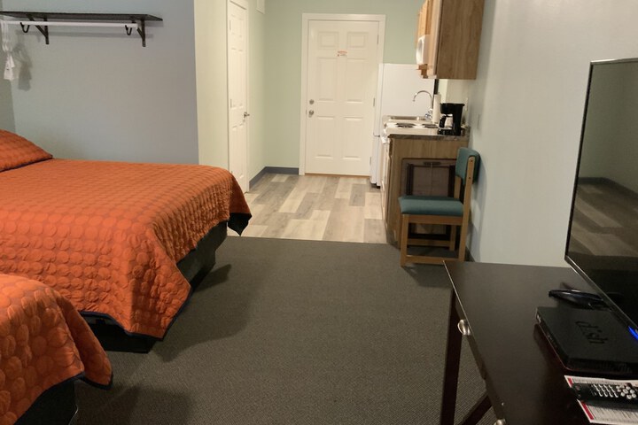 Room 230 of 259