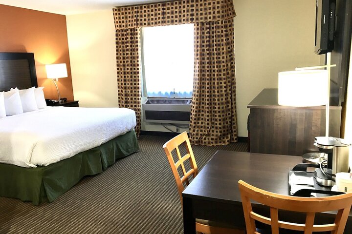 Room 54 of 77