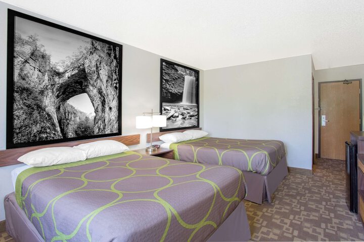 Room 7 of 21
