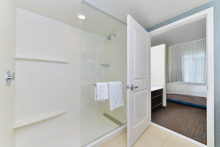 Room 20 of 43