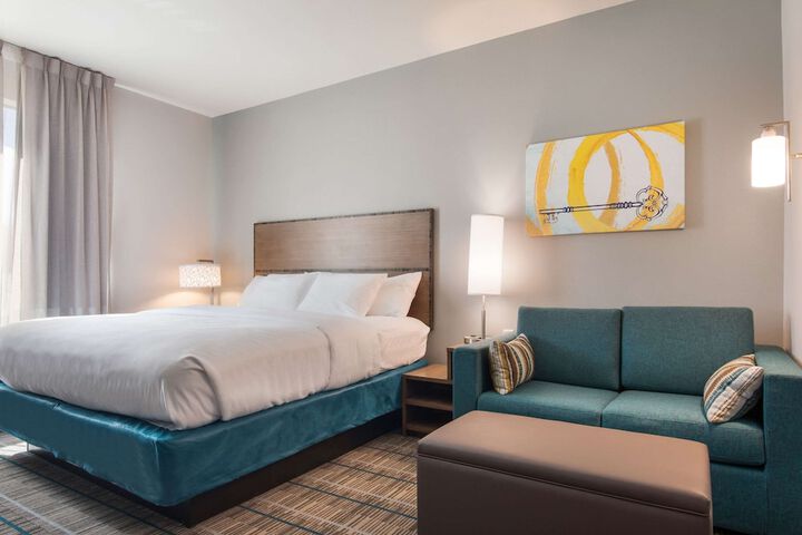Room 15 of 31