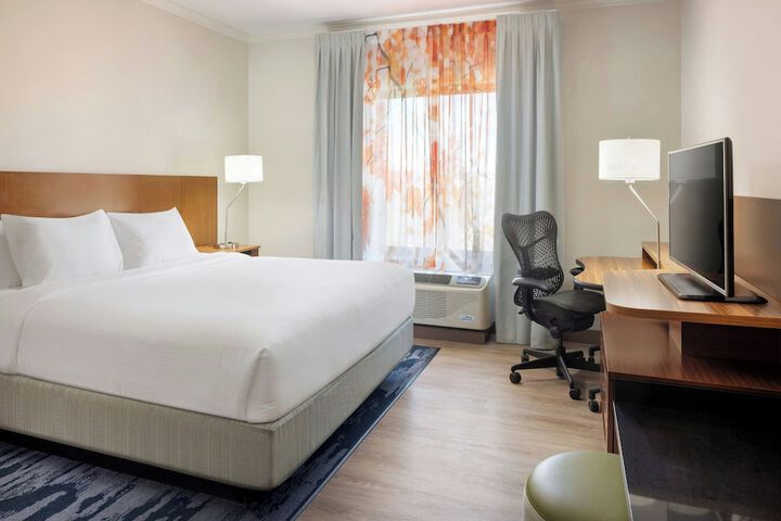 Fairfield Inn & Suites Bowling Green