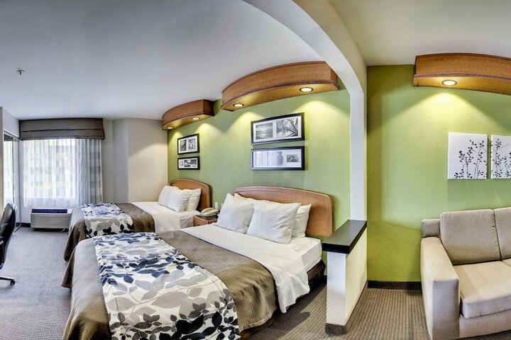 Room 12 of 45