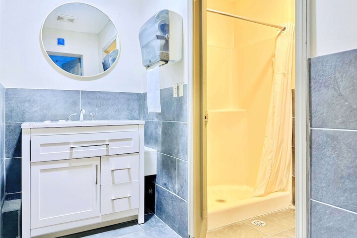 Days Inn by Wyndham Rutland / Killington Area