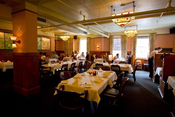 Dining 84 of 125