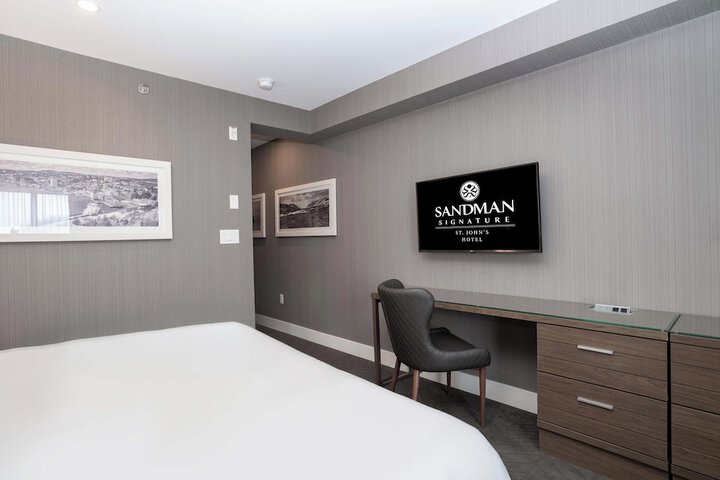 Sandman Signature St. Johns Hotel