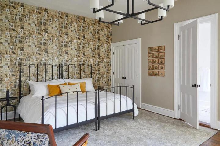 The Kent Collection - The Victorian