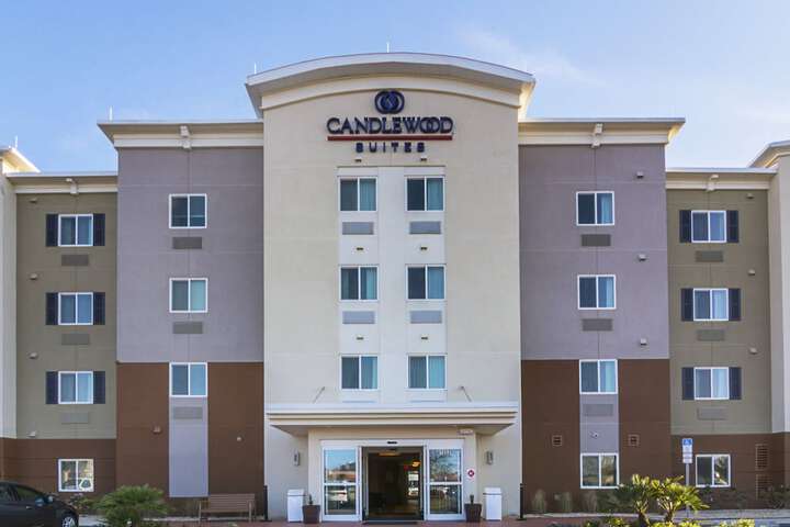 Hotel 6 of 42
