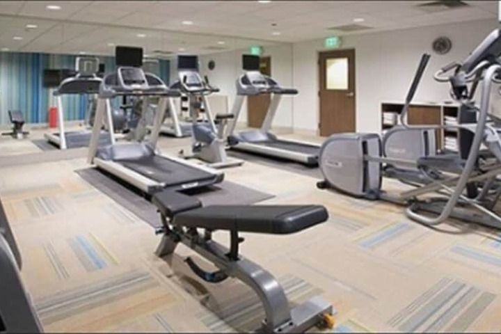 Holiday Inn Express Minneapolis West Plymouth by IHG