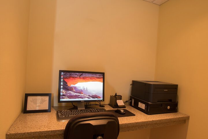 Business Center 48 of 49