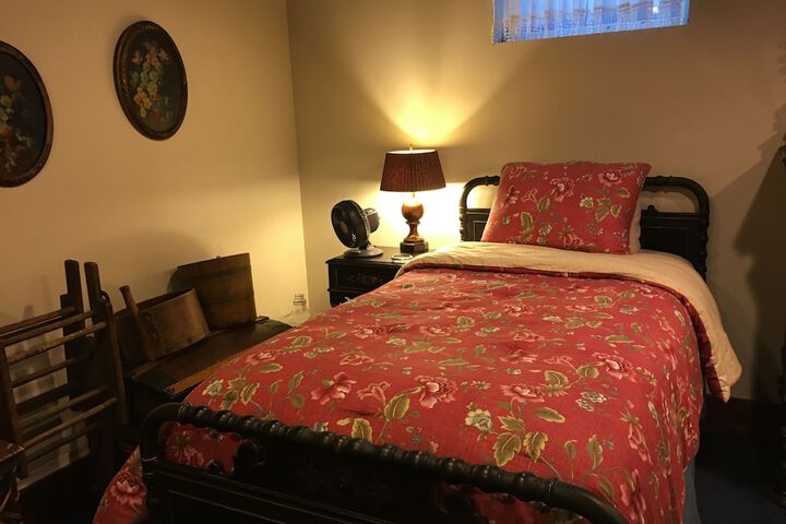 Room 40 of 63