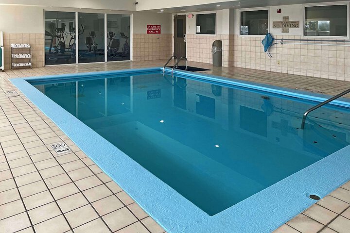 Pool 8 of 33