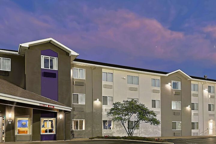 Hotel 3 of 30