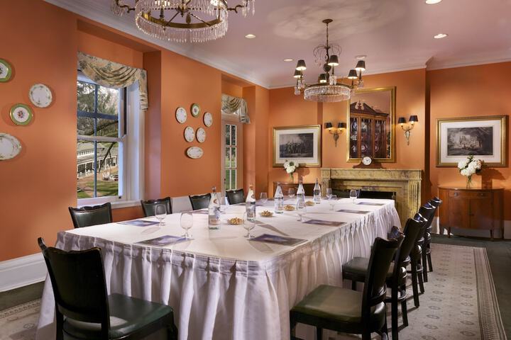 Dining 115 of 218
