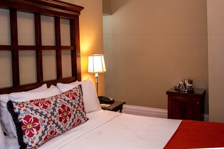 Room 56 of 122