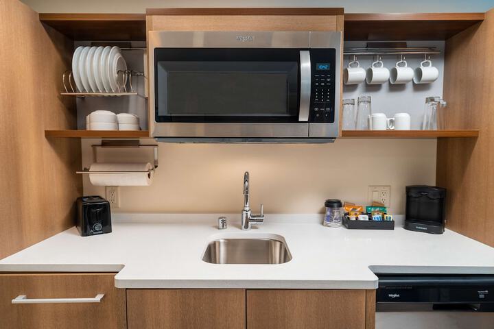 Home2 Suites by Hilton Bakersfield