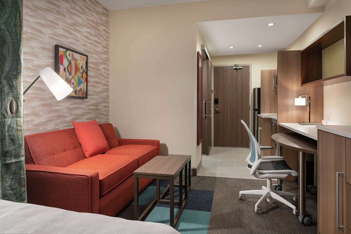 Room 22 of 33