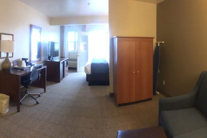 Room 50 of 81