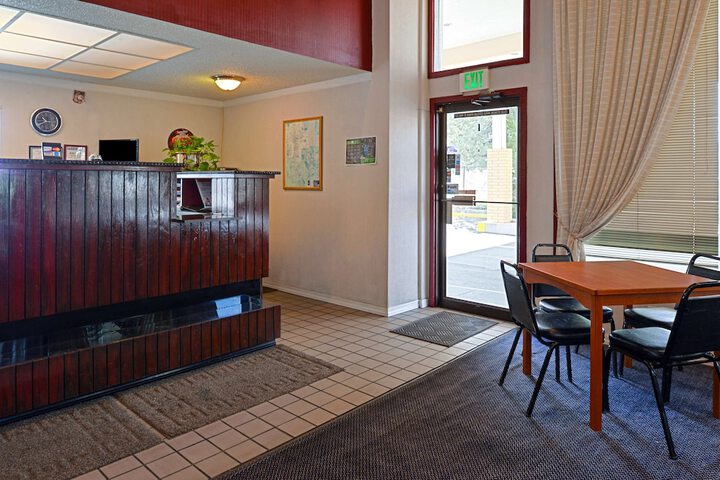 Hotel Interior 15 of 29