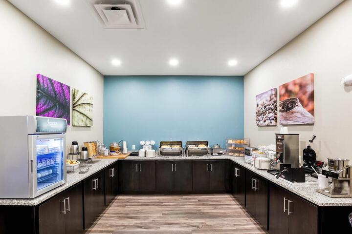 MainStay Suites Winfield - Teays Valley