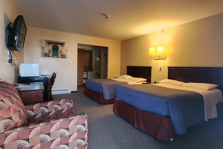 Room 8 of 15