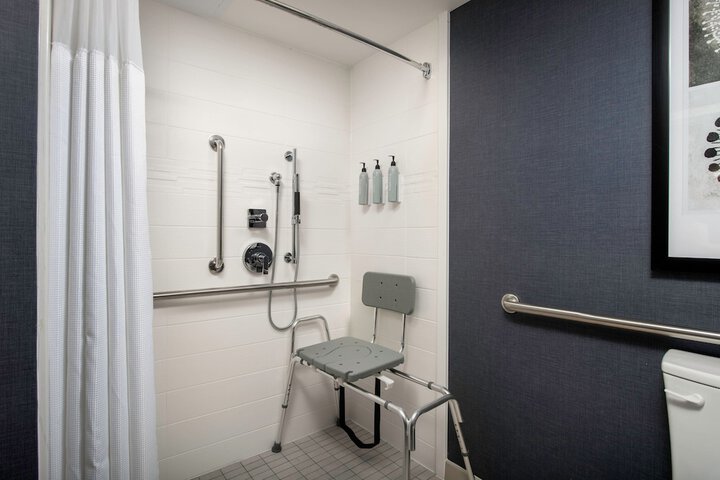 Room 63 of 79