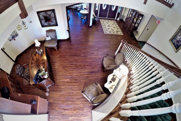 Hotel Interior 10 of 41