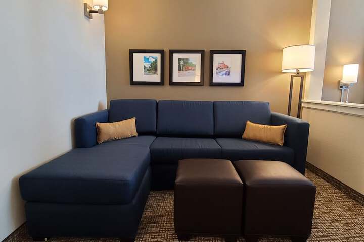 Comfort Inn & Suites Harrisonburg