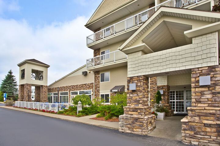 Holiday Inn Express Mackinaw City by IHG