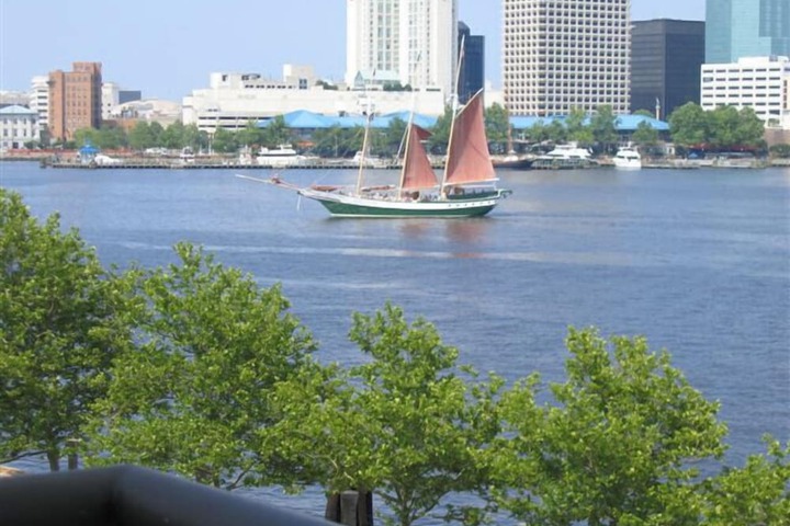 National at Harbor Tower Portsmouth