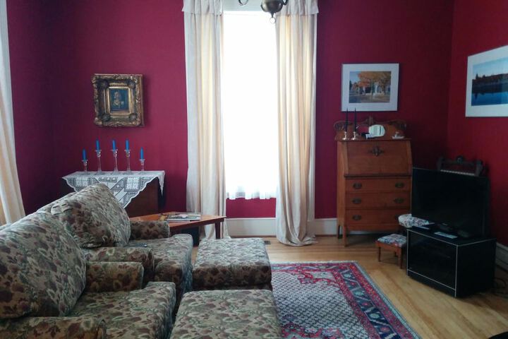 Room 13 of 35