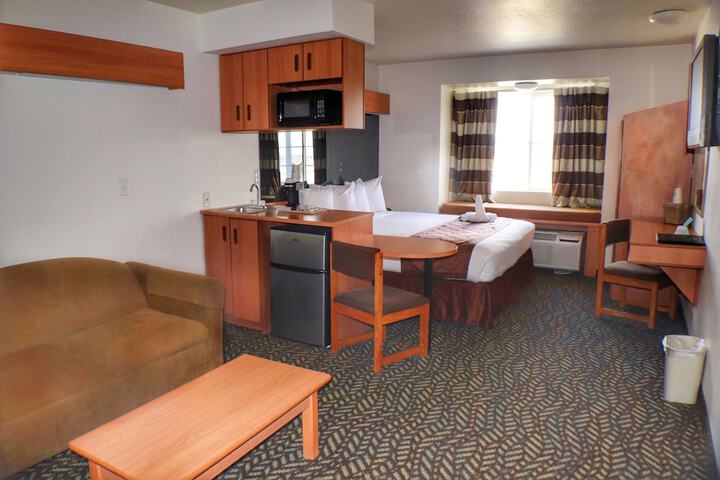 Room 17 of 52