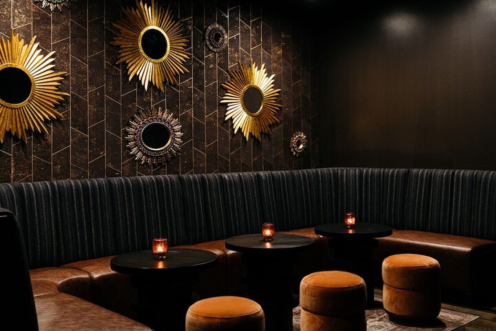 Lounge 71 of 101