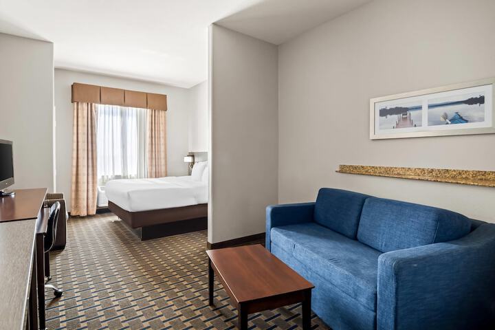 Comfort Suites Waxahachie - Dallas