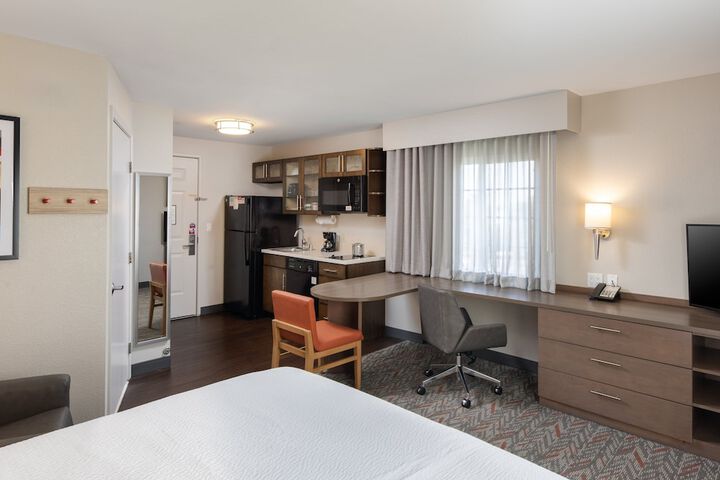 Room 54 of 61