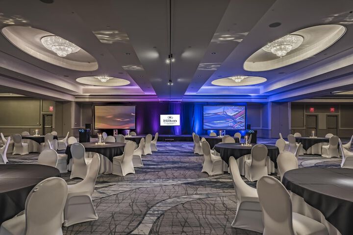 Hilton Dallas / Rockwall Lakefront