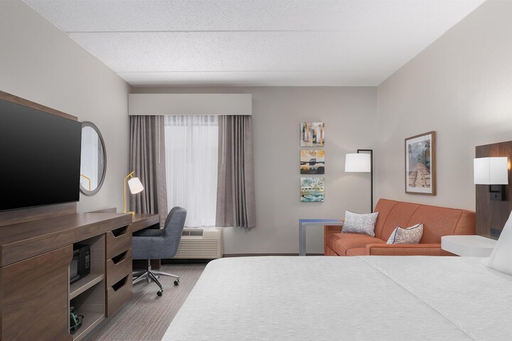Hampton Inn by Hilton Altoona