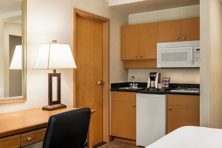 Room 43 of 75
