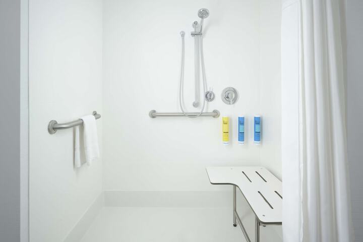 Room 14 of 29