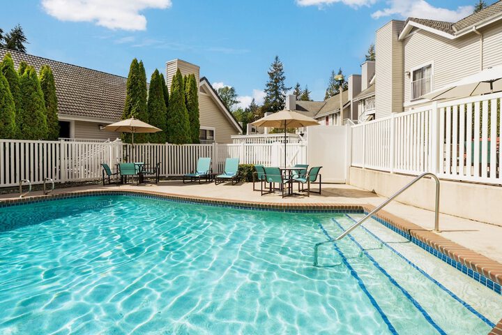Pool 4 of 41