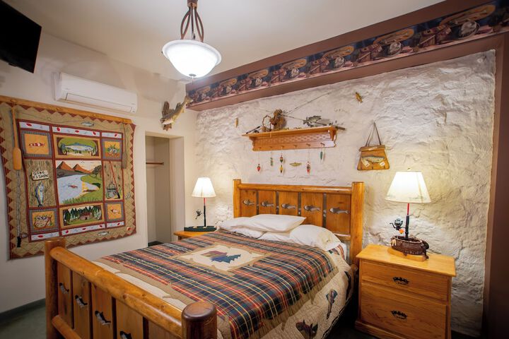 Room 38 of 119