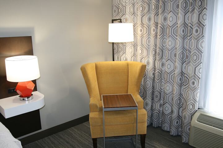 Hampton Inn & Suites Concord / Charlotte