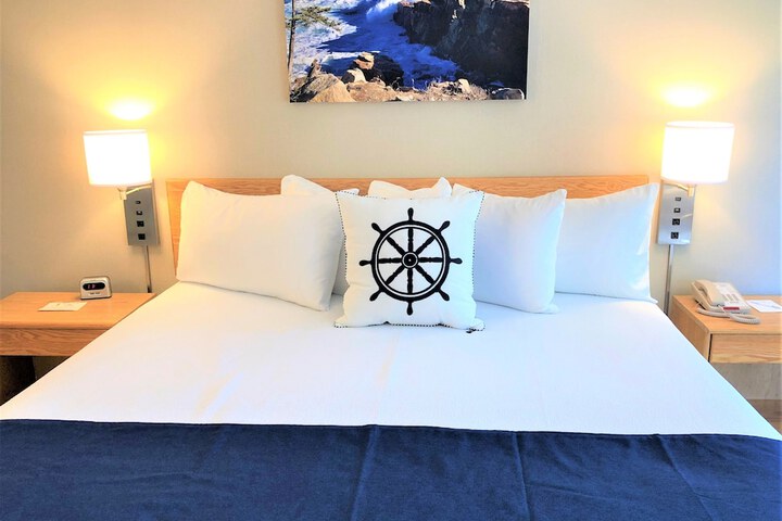 Room 40 of 111