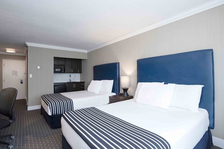 Room 14 of 21