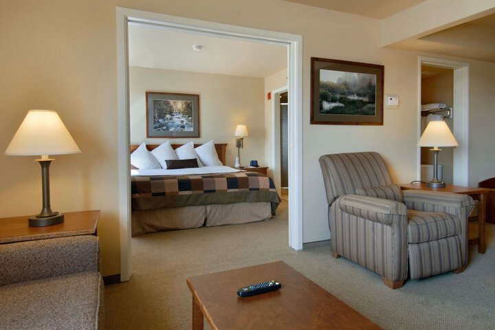 Wingate by Wyndham Greenwood Village / Denver Tech