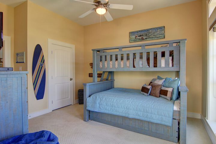 Room 14 of 27
